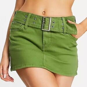 Green Buckle Detail Mini Skirt